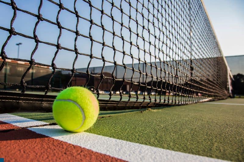 tennis-ball-on-ground