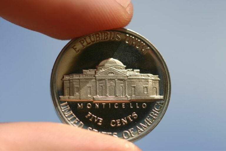 How Much Does a Nickel Weigh? (Facts and Figures) Measuringly