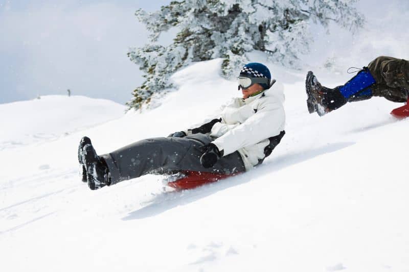 How Much Does a Sled Weigh? (Detailed Guide) Measuringly